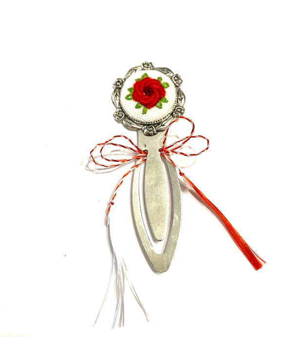 Semn de carte  cu cusaturi manuale
