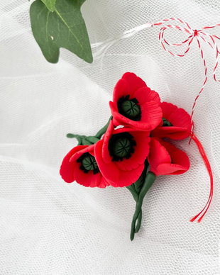 Brose (martisor): Maci