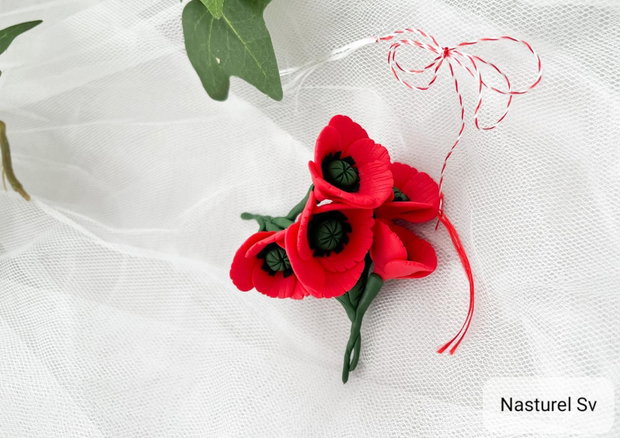 Brose (martisor): Maci