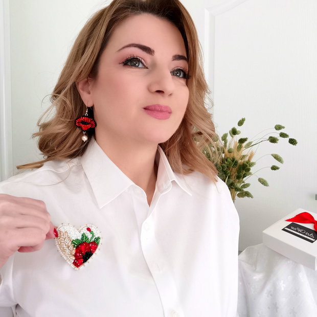 Rezervat Broșă - Răsărit printre Maci