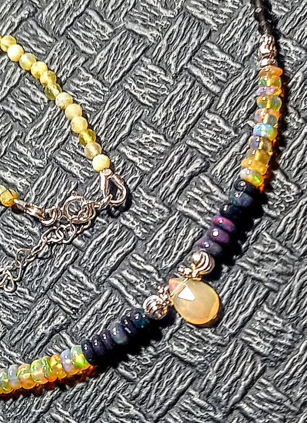 Colier argint opal de foc etiopian negru galben piatra lunii neagra opal galben minimalist boho chic trendy cadou - Transport gratuit