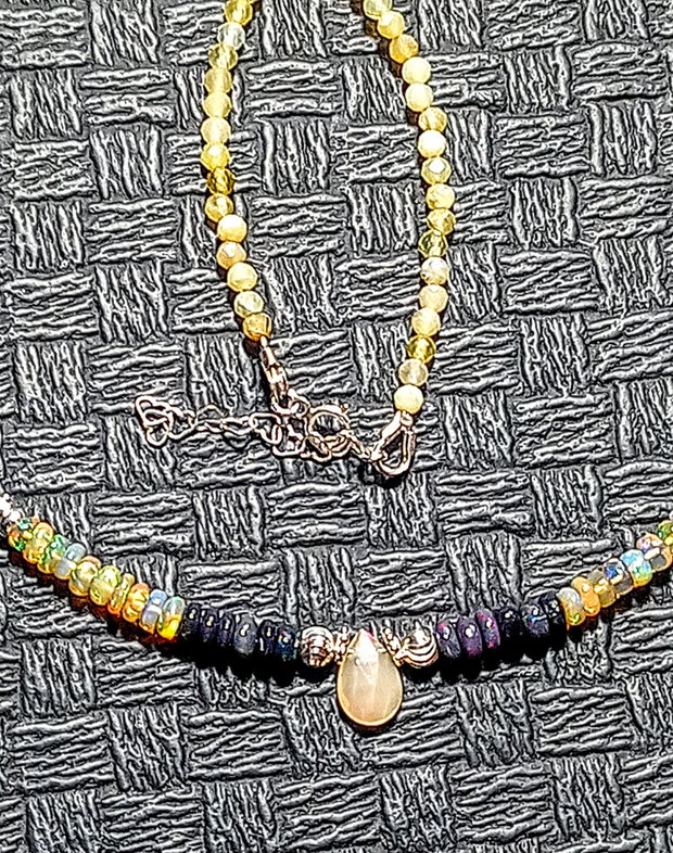 Colier argint opal de foc etiopian negru galben piatra lunii neagra opal galben minimalist boho chic trendy cadou - Transport gratuit