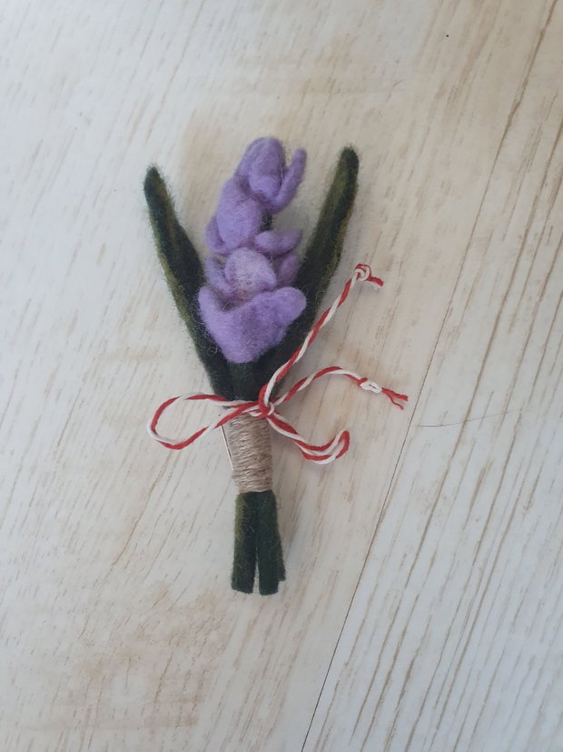 Brosa lavanda