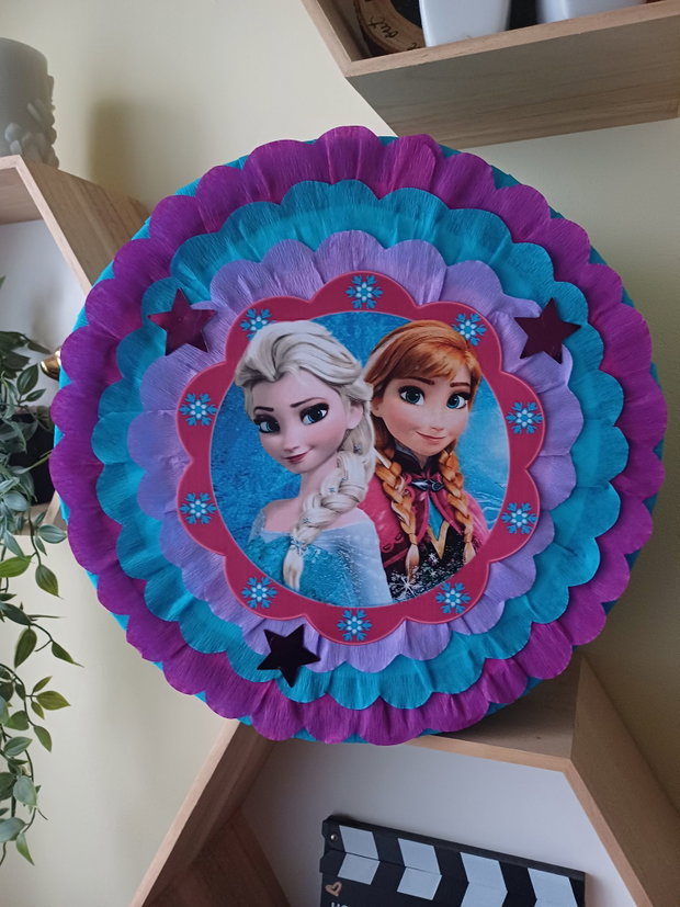 Pinata piniata Ana și Elsa Frozen
