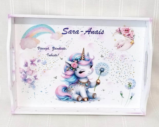 Tavita de mot fetita cu unicorn