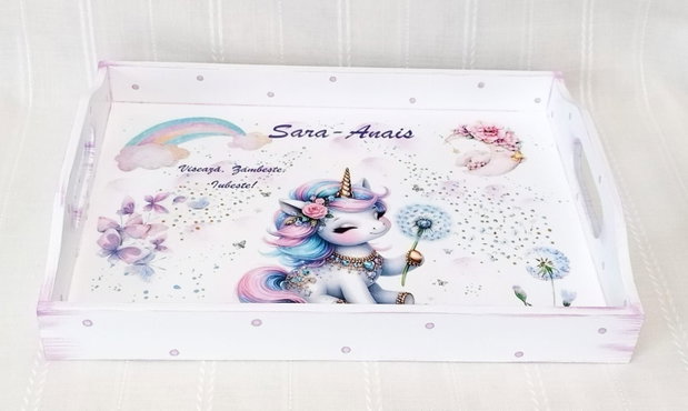 Tavita de mot fetita cu unicorn