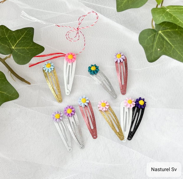 Clame martisor: Margarete colorate