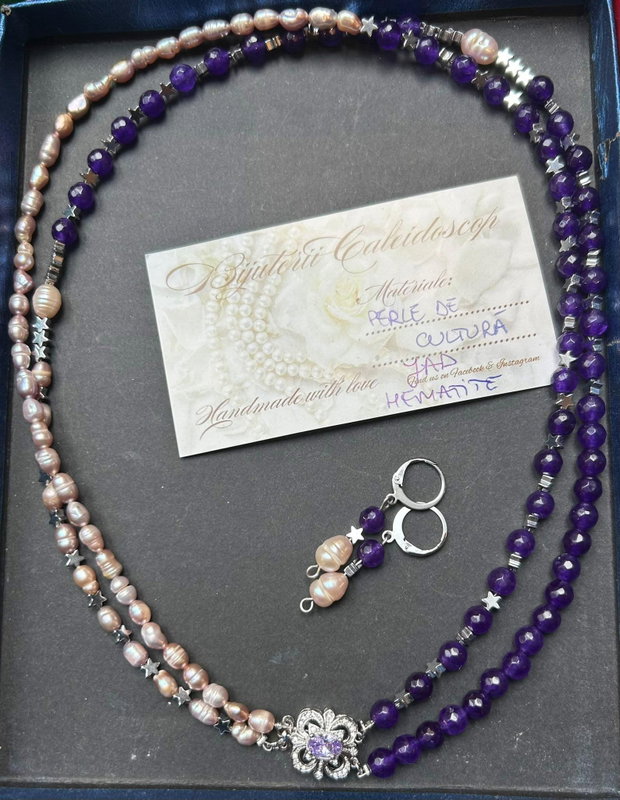 Set din perle de cultură lila și jad mov, steluțe argintii