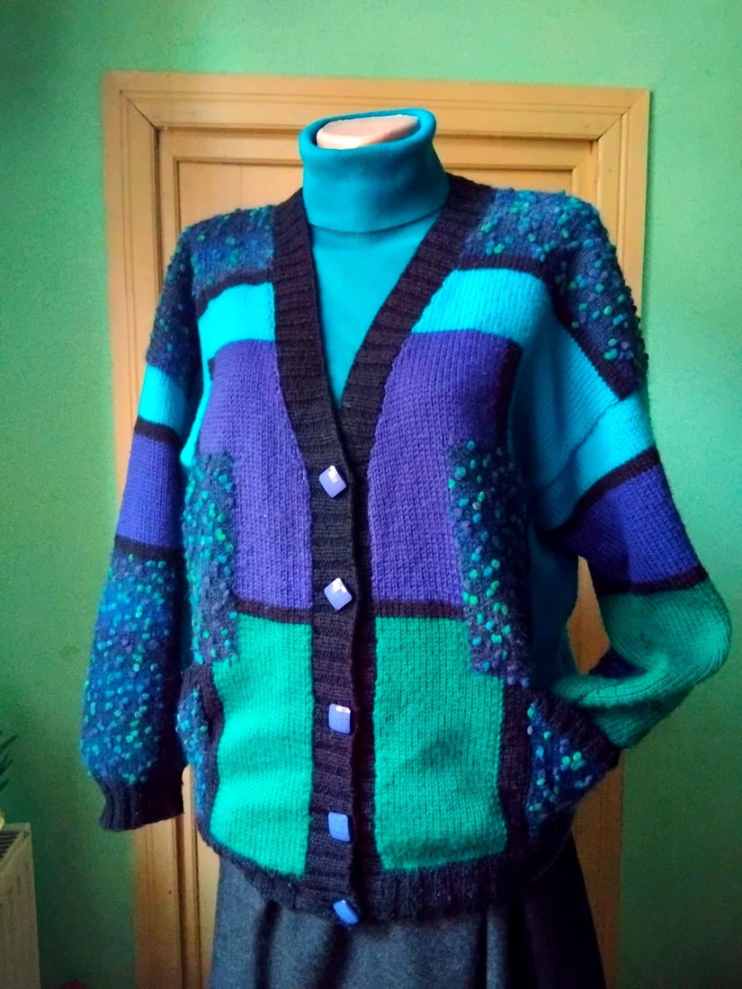 Cardigan handmade turcoaz cu verde smarald