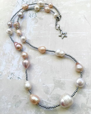 Colier hematite argintii & perle de cultura
