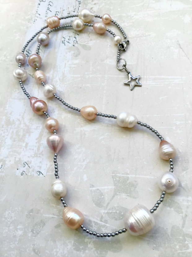 Colier hematite argintii & perle de cultura