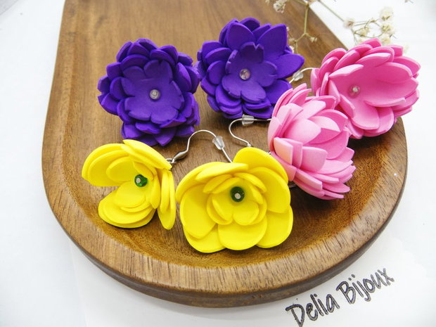 Cercei Handmade din Foamiran cu Flori și Mărgele (cod1156)