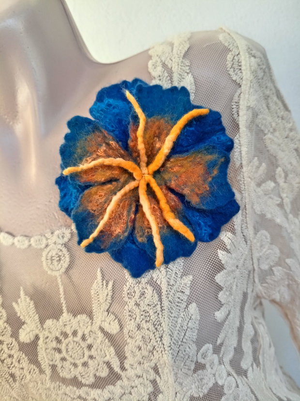 Floare albastră