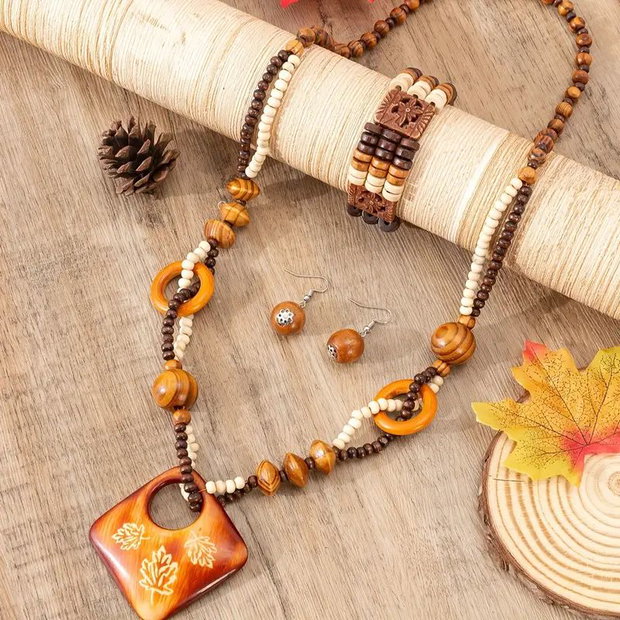Set bijuterii boho - lemn