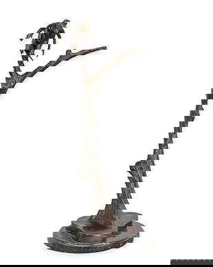 Maimuta in copac-statueta din bronz cu un soclu din marmura