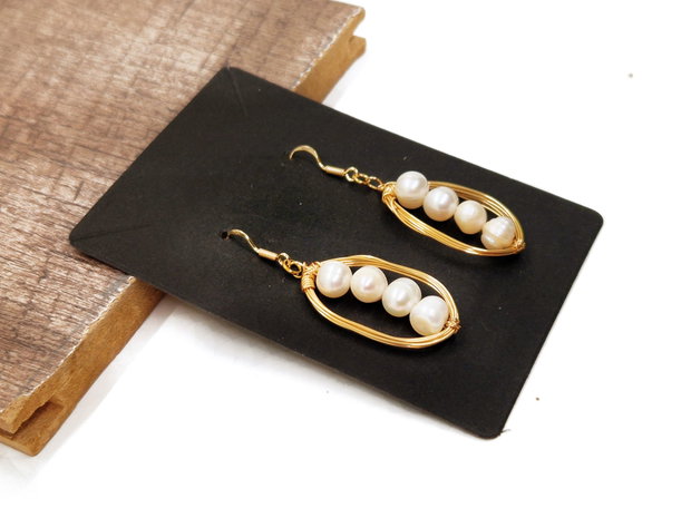 Cercei "Geometric Pearl" din alama, argint placat cu aur si perle de cultura