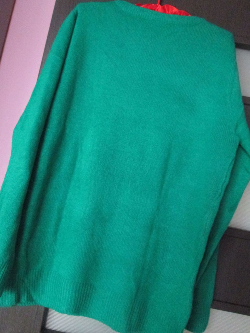 pulover verde simpatic XL/L