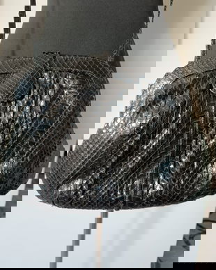 Geanta din piele de sarpe