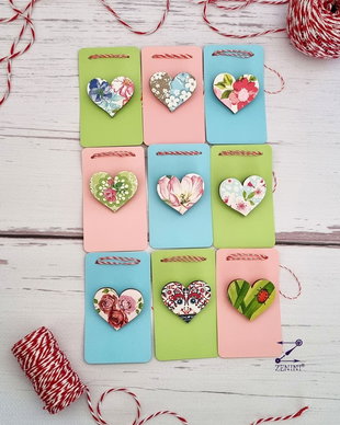 Martisor inima, martisoare inimioare, brosa inima, martisor decoupage, martisor model floral, martisoare inima