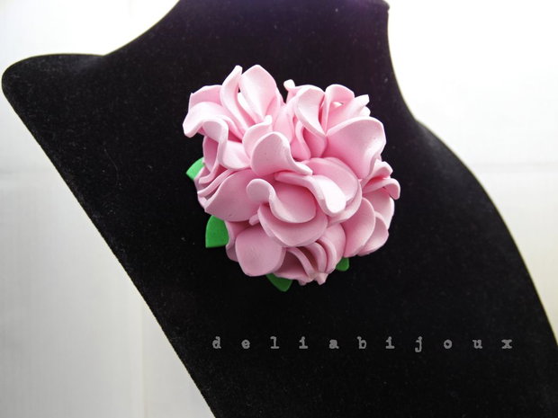 Brosa statement handmade unicat - Martisor - floare (cod1160)