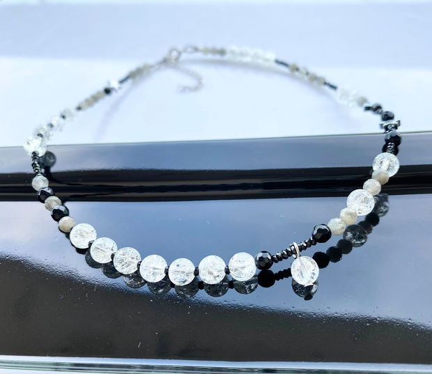 Colier din cristal stanca, spinel, onix, labradorit si jad