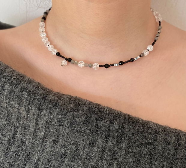 Colier din cristal stanca, spinel, onix, labradorit si jad