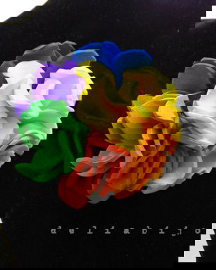 Brosa statement handmade unicat - Martisor curcubeu - floare (cod1163)