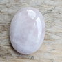 Cabochon cuart roz, 40x30x7 mm