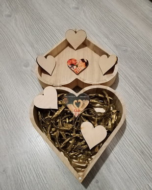 1+7 inimi personalizate de Valentine ҆ s Day