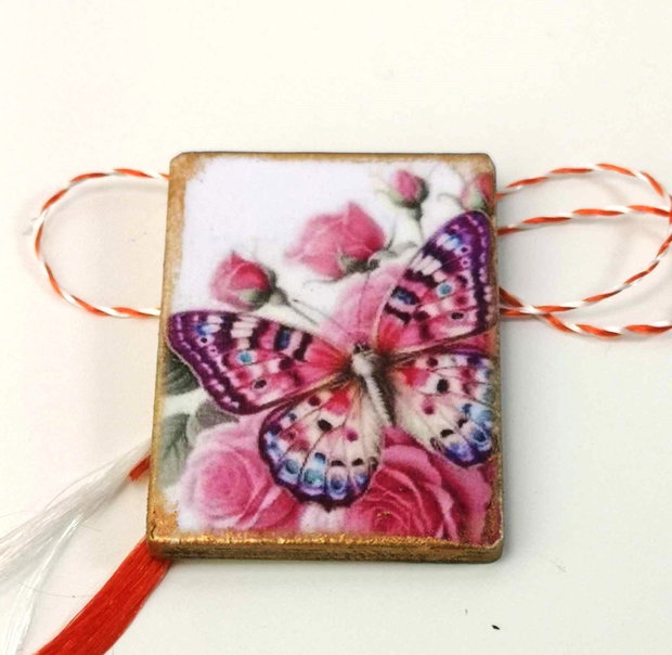 Martisor cu fluture