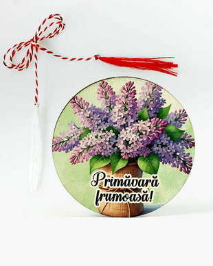 Martisor cu flori de liliac