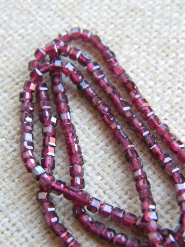 Granat cubulete (FC10)