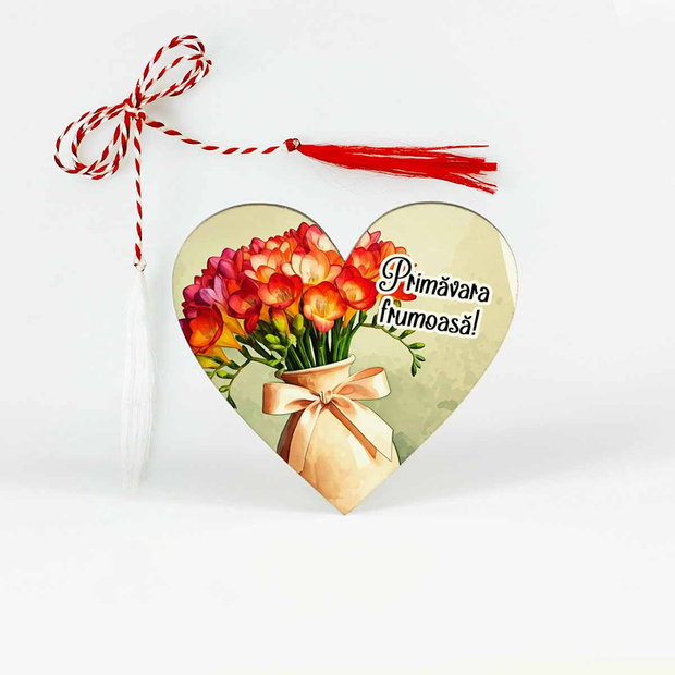 Martisor cu flori de frezie