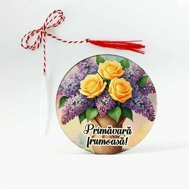 Martisor cu flori de liliac si trandafiri