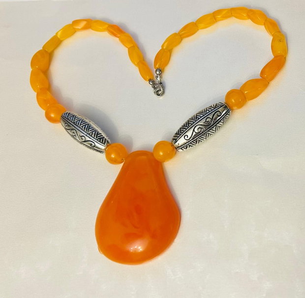 Colier coral
