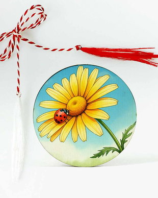 Martisor cu margareta si bubruza