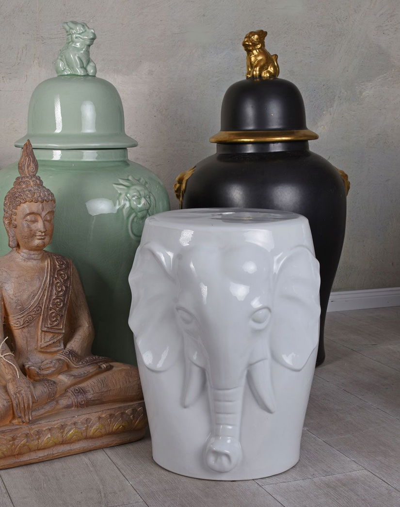 Scaun ceramica asiatica alba cu elefant