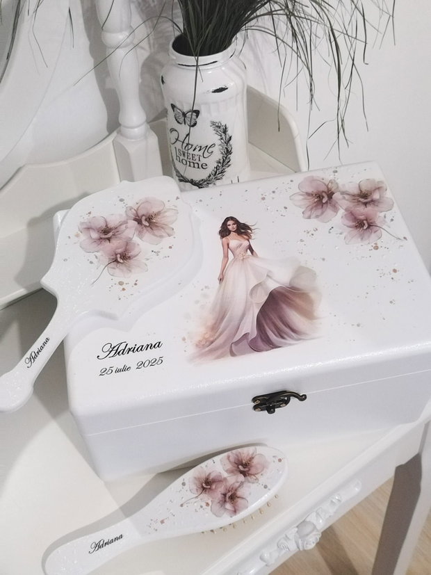 Cutie de trusou pentru mireasa în nuante de roz pal și bej