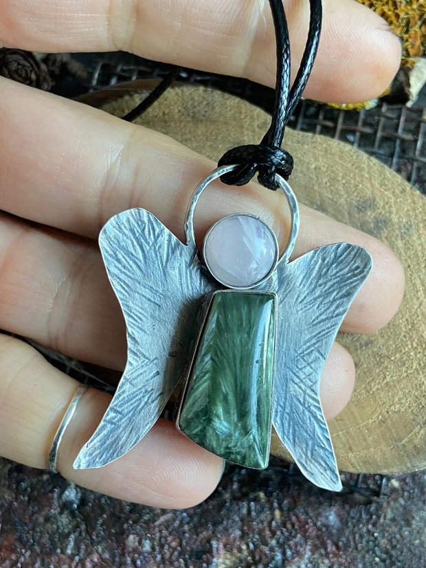 Pandantiv supradimensionat din argint 925, seraphinite si cuart roz, moonstone sau ochi de tigru, inger
