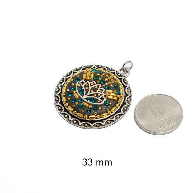 Pandantiv aliaj, decor etnic, 33 mm DS-550