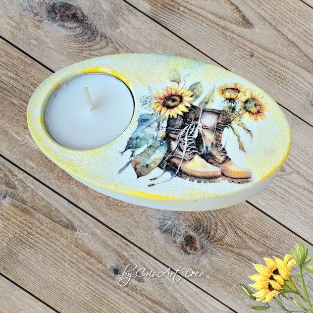 Suport decorativ pentru lumanare - floarea soarelui in bocanci 121838