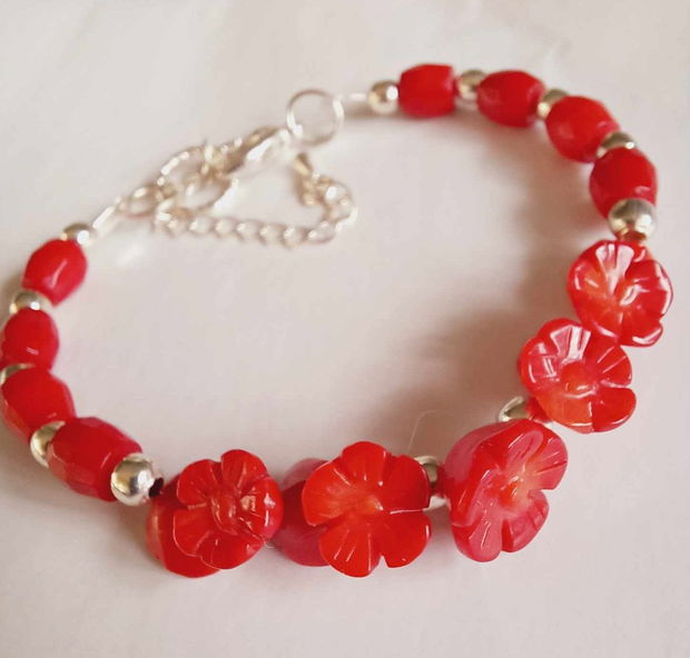 Coral rosu - Flori