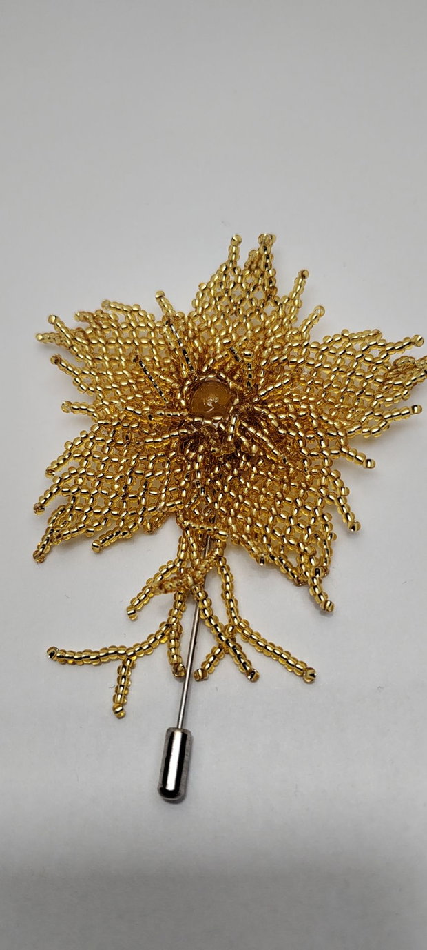 Brosa handmade, brosa din margelute