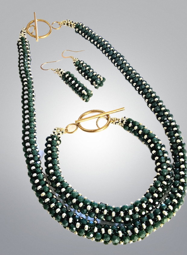 Set verde auriu din margele
