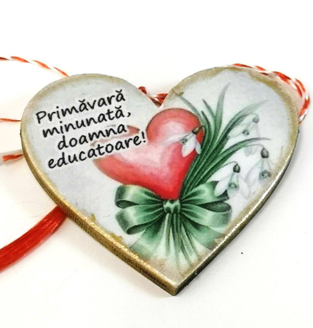 Martisoare personalizate educoare/ invatatoare clasa inimioare