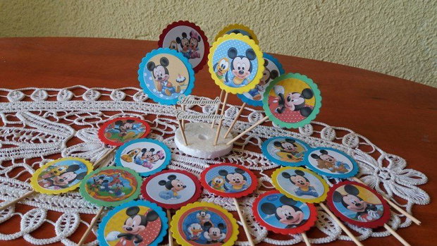 Props-uri pentru candy bar Mikey