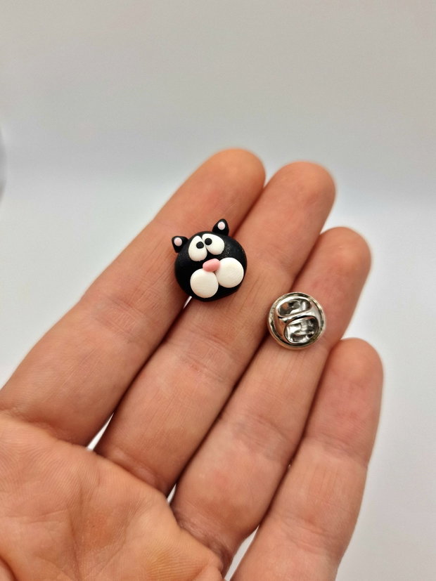 Mărțișor pin pisică neagră