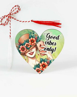 Martisor pentru fete