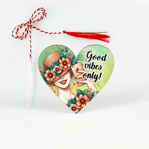Martisor pentru fete