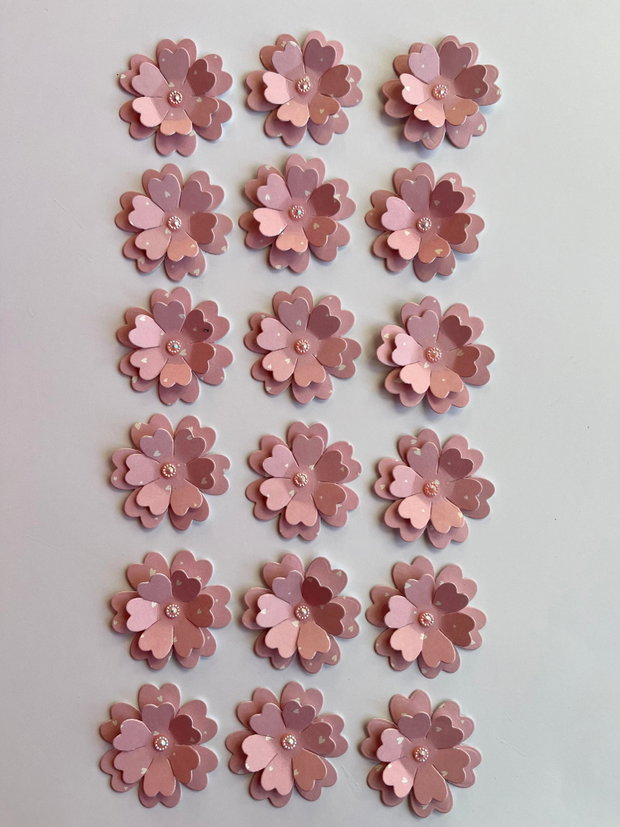 Floricele roz carton